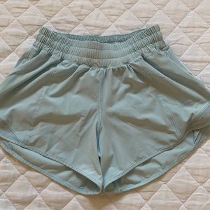 Lululemon Hotty Hot Low-Rise Lined Short 4”- Light Blue